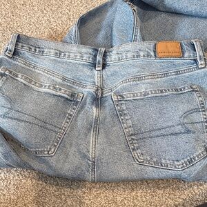 American Eagle Outfitters Men's Relaxed Blue Jeans